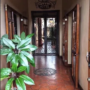 Pensión Casa Hibiscus Boutique, Cuenca